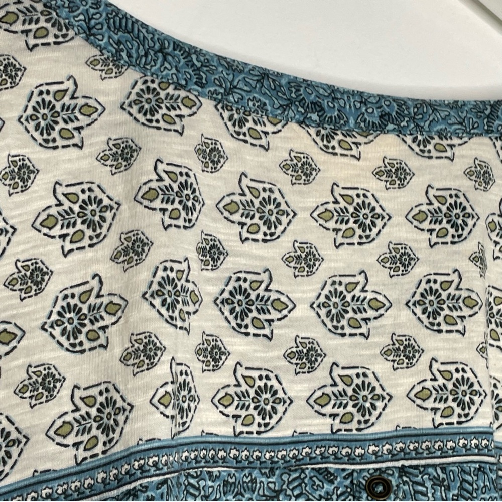 Style & Co. Woman cream & green paisley-print henley blouse long sleeves Size 2X - Picture 11 of 16